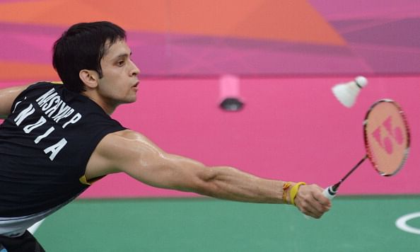 Lee Chong Wei fights off a gallant Kashyap to reach the semi-finals
