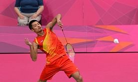 China's Lin edges Lee in classic badminton final