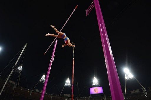 Russia&#039;s Yelena Isinbayeva could not leap higher than 4.70m and had to settle for bronze