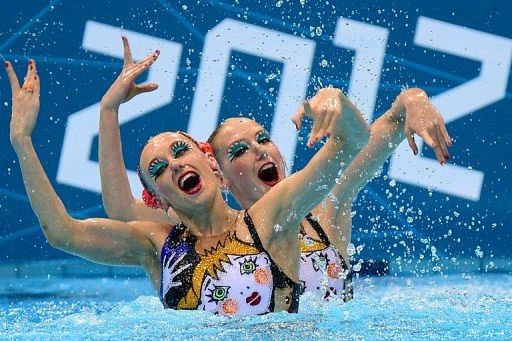 Natalia Ishchenko and Svetlana Romashina&#039;s dazzling display saw them finish four points clear of the field