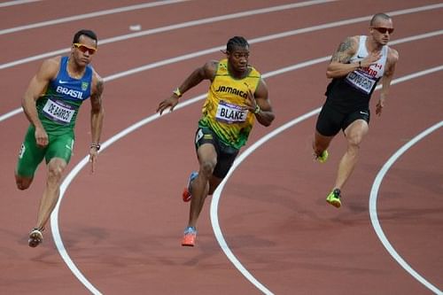 Yohan Blake posted fastest qualifying time in the 200m semi-finals, crossing the finish line in 20.01sec