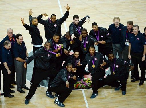 US players pose with their gold medals