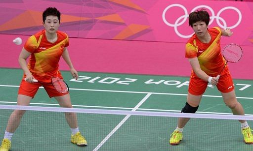 Wang Xiaoli (right) and Yu Yang were disqualified for trying to lose a match