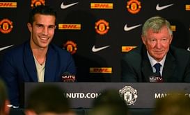United offer too good to refuse - Van Persie