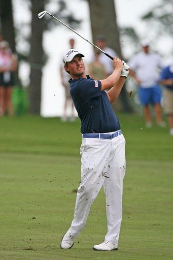 Defending champion Webb Simpson is hot on Walker&#039;s heels