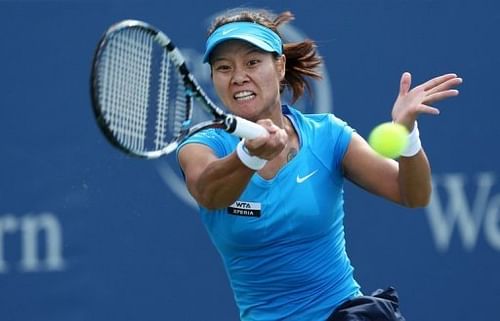 Li Na allied from a first-set loss with superb serving as she won 80% of her first-serve points in a dominating 3rd set