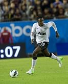 Fergie weighs up van Persie's Man United debut
