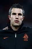 Manchester United: The pros and cons of signing van Persie
