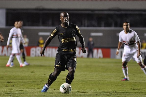 Botafogo beat San Lorenzo in Libertadores opener