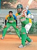 Malayalam cinema fraternity bowled over by cricket