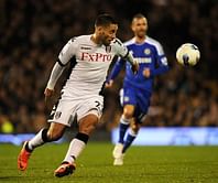 Tottenham sign Dempsey, Lloris