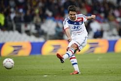 Lyon maintain unbeaten start, Montpellier off mark