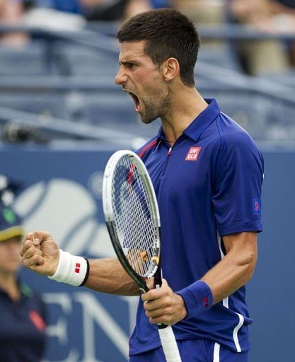 Novak Djokovic reached his sixth successive US Open quarter-final by dropping just 20 games in four rounds