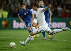 Lampard double fires five-star England