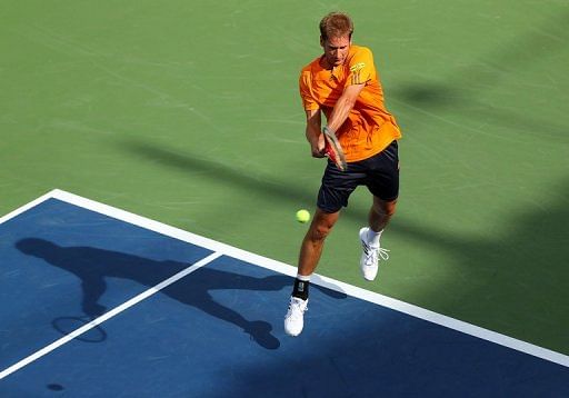 Mayer humbles Hewitt to level for Germany in Davis Cup