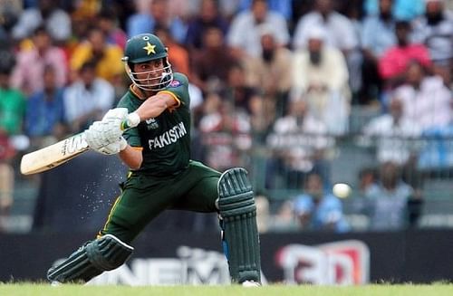 Kamran Akmal plays a shot during a World Twenty20 warm-up match against India in Colombo Kamran Akmal plays a shot during a World Twenty20 warm-up match against India in Colombo