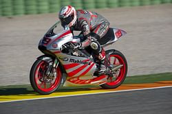 Mahindra riders finish among points