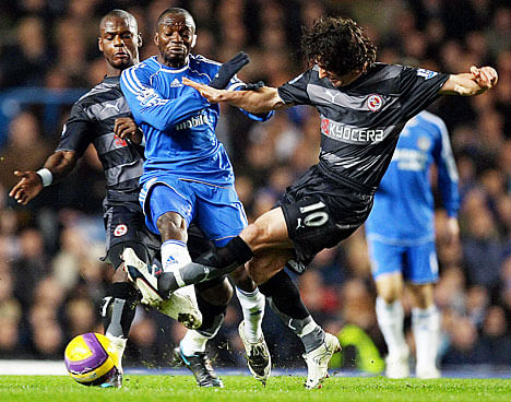 Top 10 midfielders to have graced the English Premier League