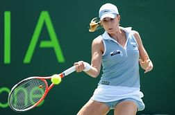 Cornet sets up Stosur encounter in Moscow
