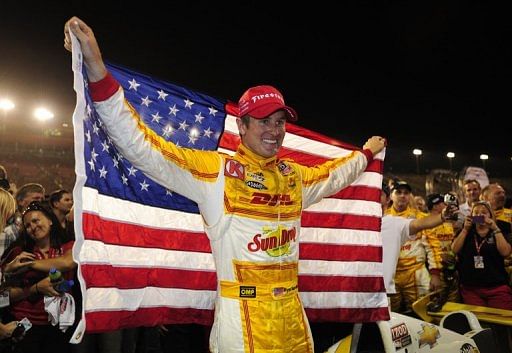Ryan Hunter-Reay clinched his first IndyCar Series championship with a fourth-place finish in the season-ending race