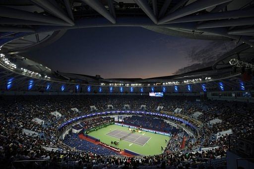 Andy Murray dominated the end of the match against Radek Stepanek, wining a berth in the Shanghai semi-finals