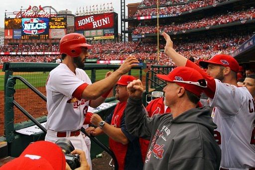 Cardinals Beat Rain and Giants for 2-1 Lead in N.L.C.S. - The New