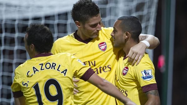 Sign the contract, Theo!
