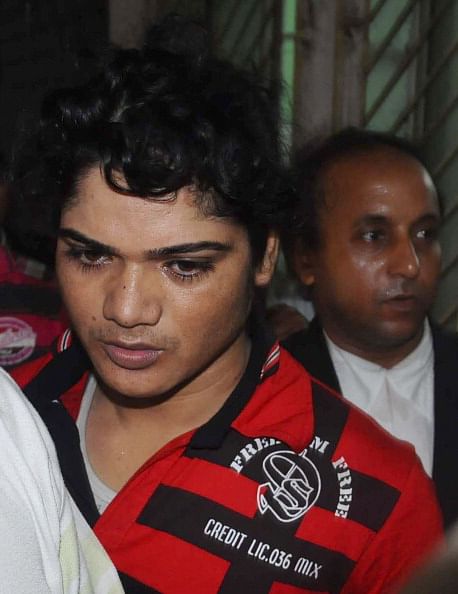 Pinki plans defamation case against cops, prosecutor