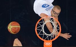 Parker sinks winner to lift Spurs over Thunder