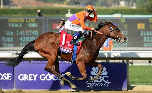 Beholder wins Breeders' Cup Juvenile Fillies