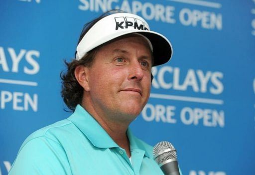 Mickelson said banning long putters would be 