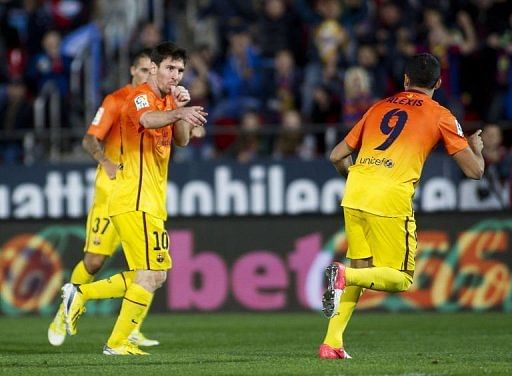 Late Morata winner keeps Real in touch at top