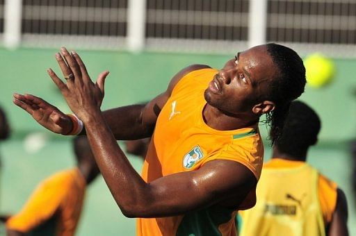 Sturridge reveals Drogba role in Zaha 'tug of war'