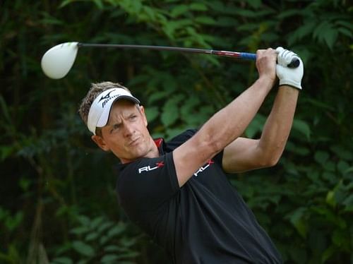 Luke Donald ended five strokes clear of Hideki Matsuyama at the Dunlop Phoenix 2012 in Japan