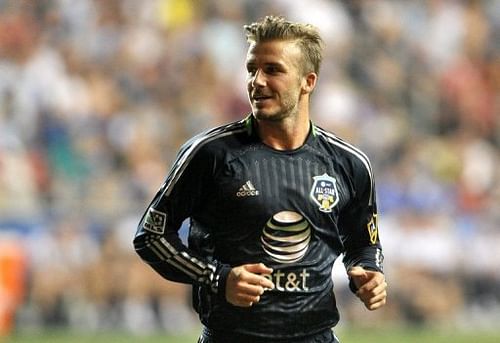 David Beckham and LA Galaxy will face Houston Dynamo in a repeat of last year's final on December 1