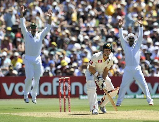 Australia were struggling at 102-3 at lunch on the opening day