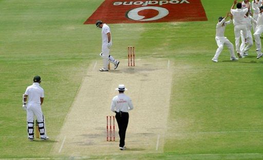 Michael Clarke&#039;s team were in full command after declaring at 267-8 to leave the Proteas 430 runs for an improbable win