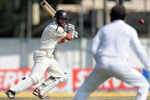 Ross Taylor scored 53 not out to help New Zealand to 154 for 5 in their second innings at tea