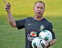 Brazil 'obliged' to win World Cup, says Scolari
