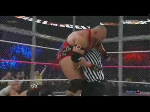 Video: Hell in a Cell - CM Punk vs Ryback