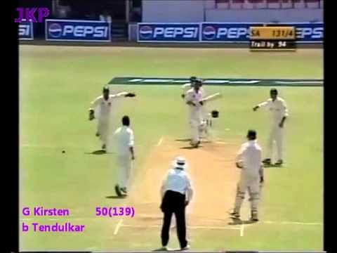 Video: Sachin Tendulkar's best bowling figures in a Test match