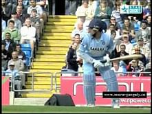 Video: Sachin and Ganguly demolishing English bowlers