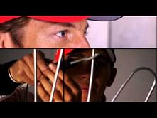 Video: Buzzer challenge - Jenson Button vs Lewis Hamilton