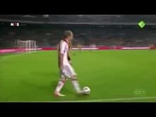 Video: Skill of the year ! Christian Eriksen