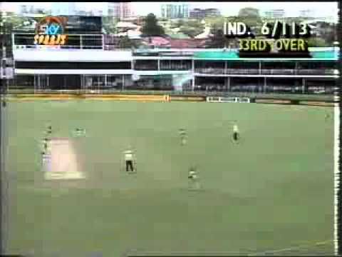 Video: Young Sachin takes on Malcolm Marshall!