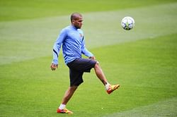 Daily Transfer Updates: 18th December
