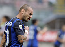 Sneijder on his way to PSG