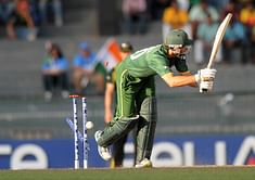 Video: Shahid Afridi and Umar Gul practice synchronised fielding in World T20