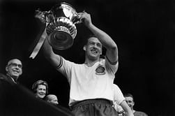 Legends of Club Football: Nat Lofthouse