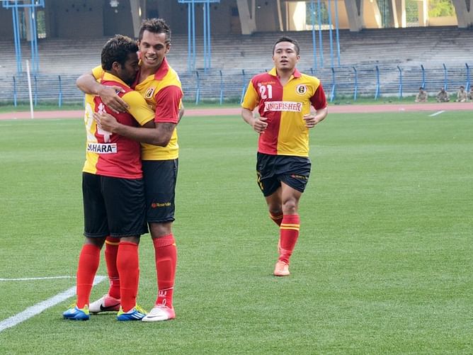 Tension in Kolkata Derby - Match abandoned after first half